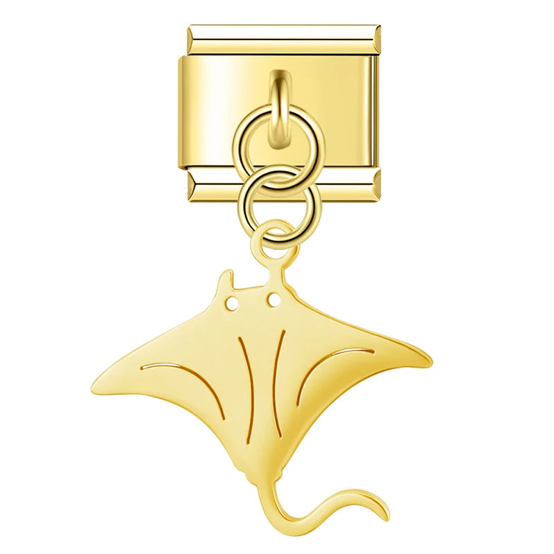 Manta Ray in Gold