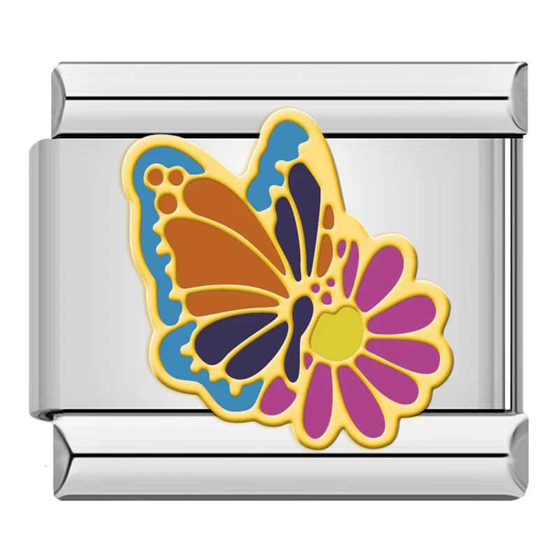 Butterfly on Daisy