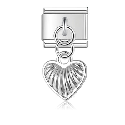 Ribbed Heart in Silver
